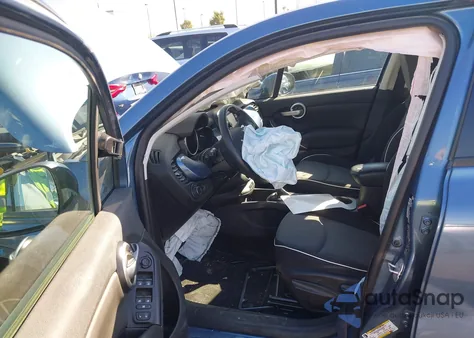 2017 Fiat 500X Pop Fwd z USA, uszkodzony, nr VIN ZFBCFXAB2HP606538